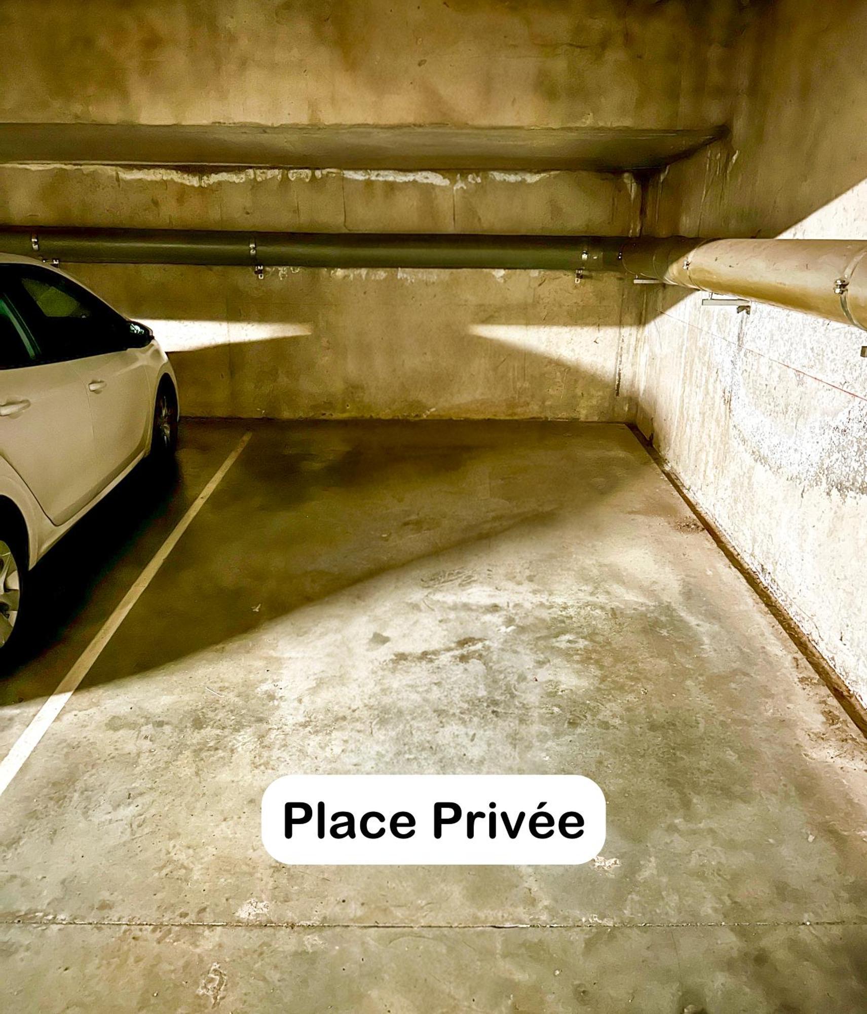 Superbe Appartement - Parking Gratuit - 4 Personnes Chambéry Exterior photo